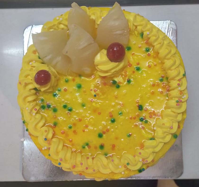 Pineapple Cake 1 Pound